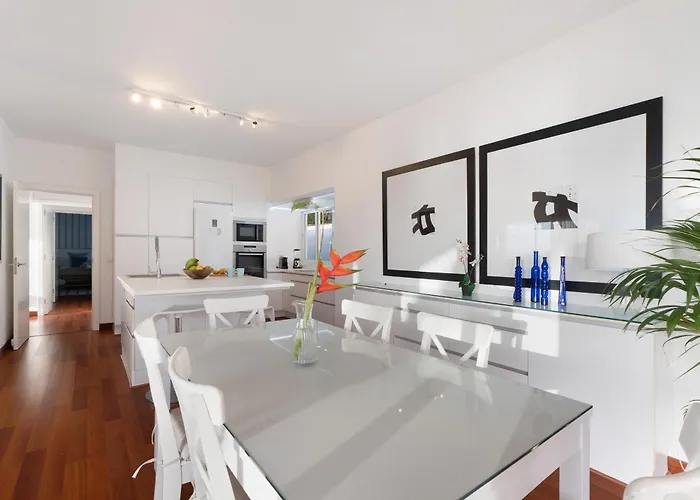 Bahia De Michel Willa