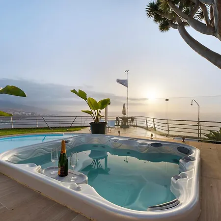 Bahía De Michel Villa