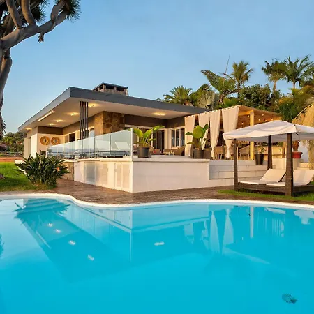 Bahía De Michel Villa *